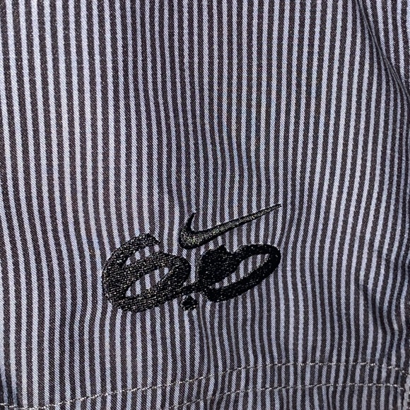 Nike 6.0 MENS SIZE 38 BOARD SHORTS Gray and Black Striped Shorts POCKETS CLEAN - Picture 3 of 13